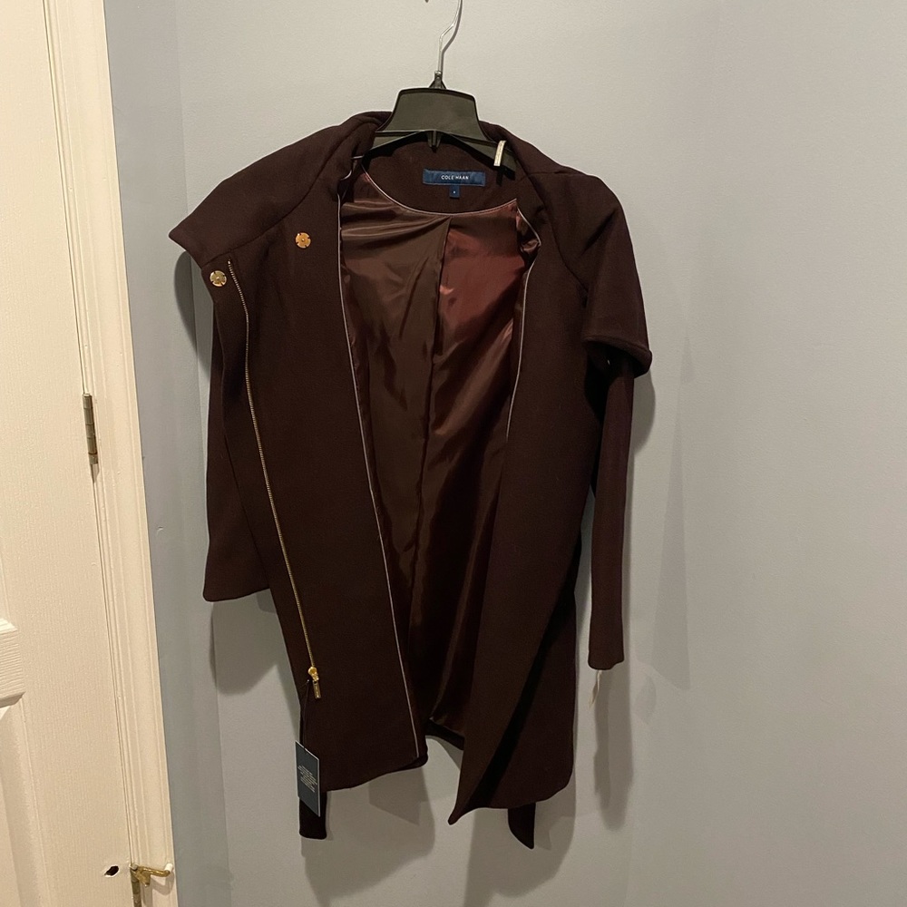 Cole Haan NWTO Wool blend Eggplant coat with Oversized hood & elegant belt. - Picture 7 of 16